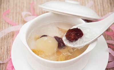 Tan man mua vu lan nhung mon qua bao hieu 2