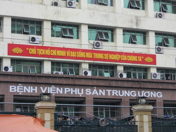 cua hang yen sao uy tin gan benh vien phu san trung uong