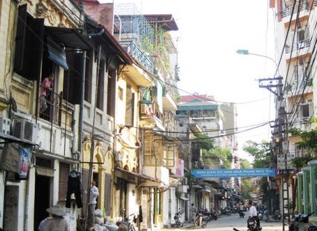 cua hang yen sao ha noi uy tin tren pho phan huy ich
