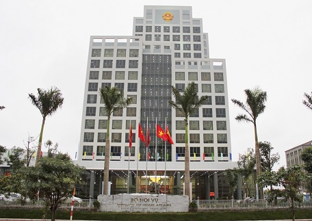 Cua hang yen sao ha noi cao cap gan bo noi vu so 8 pho ton that thuyet