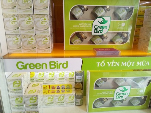 Mua nuoc yen sao nutrinest tang vo nhan ngay Phu nu viet nam tai cua hang yen sao ha noi gan pho Den Lu